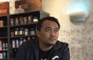 SQ : kalau keberatan dengan 12 persen itu,terus cumen ngejer ADD,nggak usah jadi KADES broo