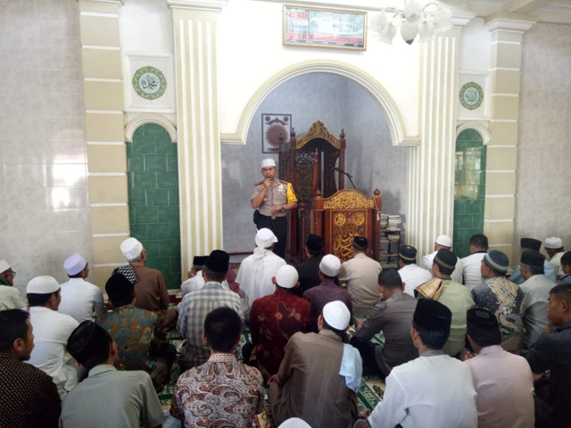 kapolres-mataram-khutbah