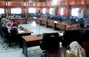 Ketua DPRD Lombok Tengah Terima Kunjungan Pemda Cirebon Soal Izin