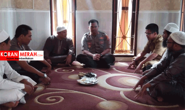 Silaturahmi Kapolres Mataram Dengan Ketua dan Pengurus Yayasan Al-Imam Asy-syafi’i