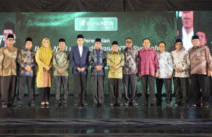 Bank NTB Dikonversi Jadi Syariah. TGB: Bukan Gagah Gagahan bank ntb syariah