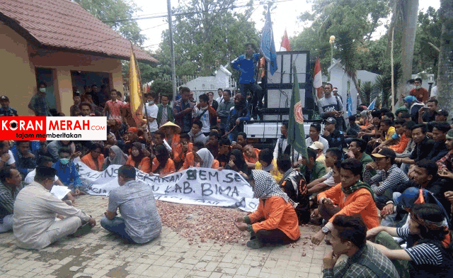 demo harga bawang