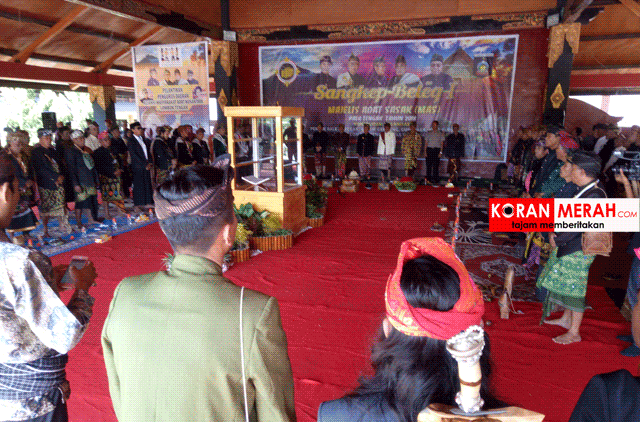 majlis adat sasak