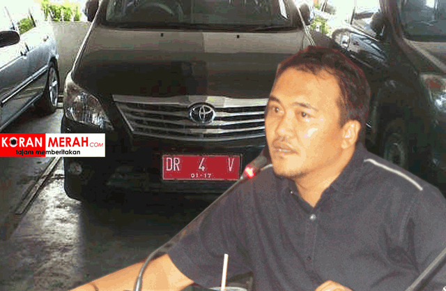 pembelian mobil dinas loteng