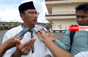 Pemda Loteng Persilahkan Honorer K2 Ke MenPAN RB. Ini Katanya