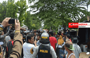 Begini Kronologi Pemblokiran Jalan Tolak Penambangan di Pringgabaya