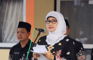 Ada Apa Bupati Indramayu Mendadak Mengundurkan Diri