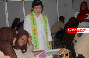 Kunjungi SMP 4 Praya, Siswa Nyanyi Puan Milik Siapa. Tak Mau Jawab Soal Nuril