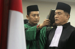 Ustad Ba’asyir Batal Bebas. Yusril: Tugas Saya Sudah Selesai
