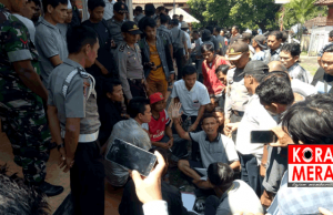 Diwarnai Ricuh, Demo Soal Sertipikat di Kantor Desa Bonder Dapati Kesepakatan