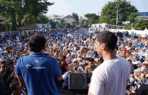 Di Surabaya, Sandiaga Turun Bersama Al Gazali. Emak Dan Milenial Kelepek