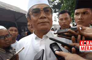 TGH Fadli Yatofa Bodak Pindah Dukungan. Awalnya Prabowo, Kini Ke Jokowi