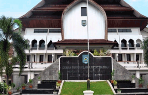 FITRA Minta Batalkan Kungker Anggota DPRD NTB Ke Luar Negeri Dengan Biaya Rp.4,5 M