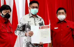Buntut Pernyataan Puan Soal Pancasila, Paslon Cagub Sumbar Mulyadi-Ali Mukhni Kembalikan SK PDIP