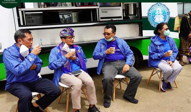 sandiaga poltekpar lombok
