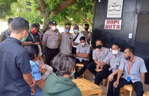 Jabatan Ketua BPPD NTB Jadi Kisruh, Ampera Unjukrasa Ke Kantor Pos