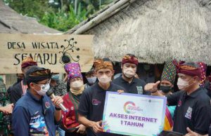 Pulihkan Ekonomi, Sandi Berikan Fasilitas Untuk Homestay di Desa Wisata Senaru Lombok