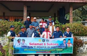 DPD PERHIPTANI Loteng Gelar Hari Bakti Penyuluh Pertanian. Pembukaan Dihadiri Bupati