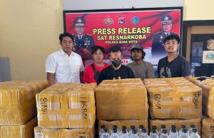 Kalau Nggak Disita Polisi, Arak Ini Bakal Bikin Mabok Orang Sekampung