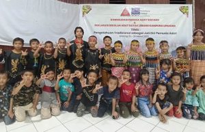 Peran Penting Pemuda Adat dalam Mempertahankan Budaya dan Lingkungan