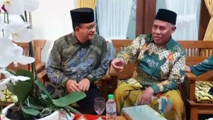 Pemberhentian Ketua PWNU Jawa Timur, KH Marzuki Mustamar, Menuai Kontroversi Politik