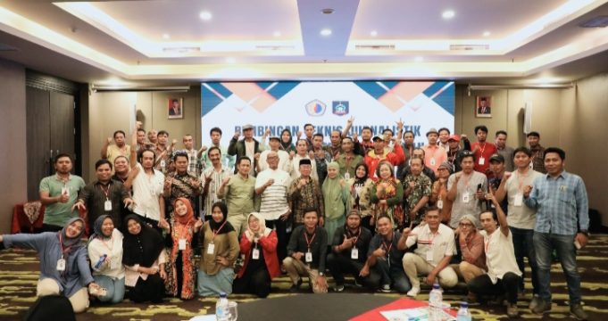 Kominfo Lombok Tengah Fasilitasi UKW Dan Bimtek Untuk Wartawan