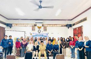 Mahasiswa KKN-PMD Unram Gelar Sosialisasi Inovasi Pemanfaatan Hasil Ikan Laut di Desa Kuta