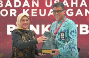 Bank NTB Syariah Raih Anugerah Paritrana Award 2024 sebagai Bank Terbaik di Sektor Keuangan