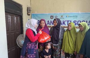 LKKS Lombok Tengah Lanjutkan Program “Bulan Peduli”, Lansia di Pujut dan Praya Timur Terima Bantuan