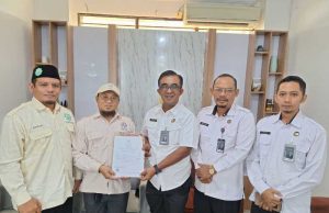 Dorong Produk Halal di Lapas dan Rutan, Penyelia Halal BNSP Serahkan Sertifikat Halal ke Kanwil DITJENPAS NTB