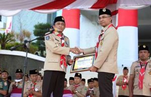 Lombok Tengah Gelar Upacara Hari Pramuka ke-64, Bupati Pathul Tekankan Semangat Kolaborasi
