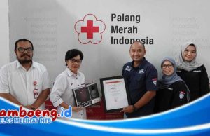 MGPA Salurkan Donasi Official Merchandise Pertamina Mandalika International Circuit untuk Korban Bencana Melalui PMI
