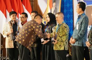 Bank NTB Syariah Raih Penghargaan “Bank Dengan Sinergi Program Akselerasi QRIS Terbaik” pada Anugerah BI NTB 2025