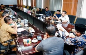 Komisi IV DPRD Lombok Tengah Bahas Pemutusan Kontrak Tenaga Honorer