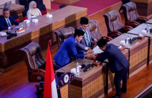 Pemkab dan DPRD Lombok Tengah Sahkan Tiga Perda Strategis